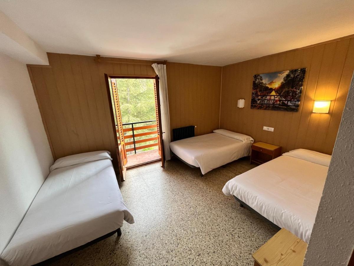 Meson De Castiello Guest House Кастиейо де Хака Екстериор снимка