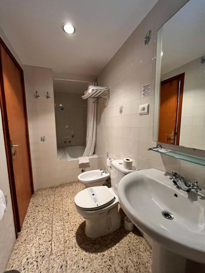 Meson De Castiello Guest House Кастиейо де Хака Екстериор снимка