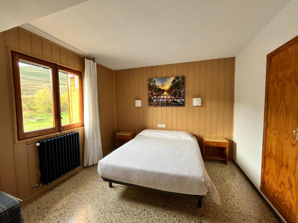 Meson De Castiello Guest House Кастиейо де Хака Екстериор снимка
